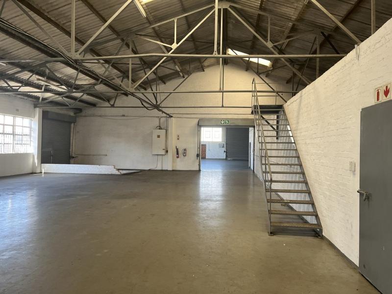 To Let Commercial Property for Rent in Paarden Eiland Western Cape